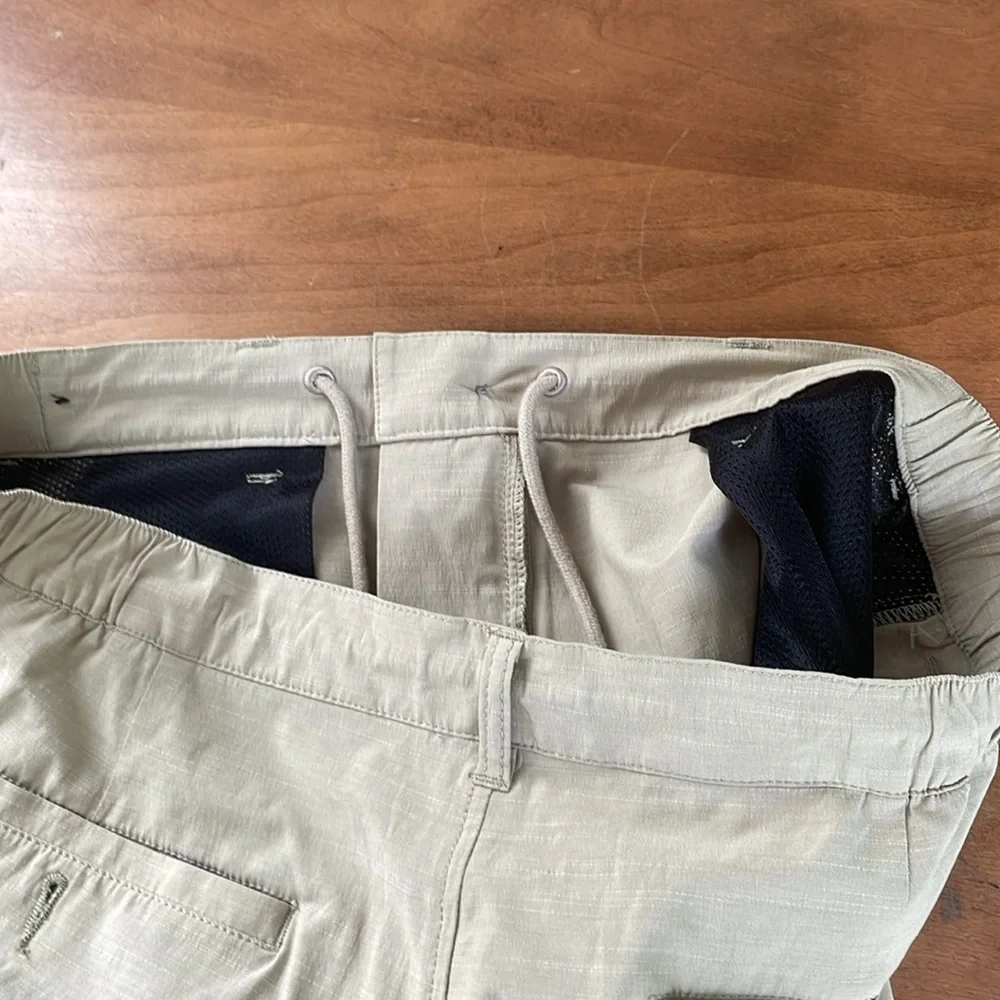 RVCA men tan